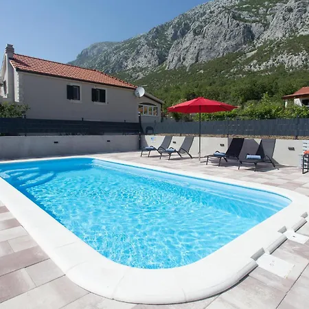 2 Bedroom Gorgeous In