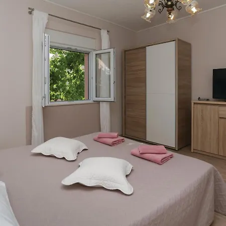 Holiday home 2 Bedroom Gorgeous In *