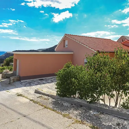 Casa de Férias 2 Bedroom Amazing In